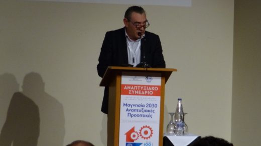 Πέτρος Βαφίνης